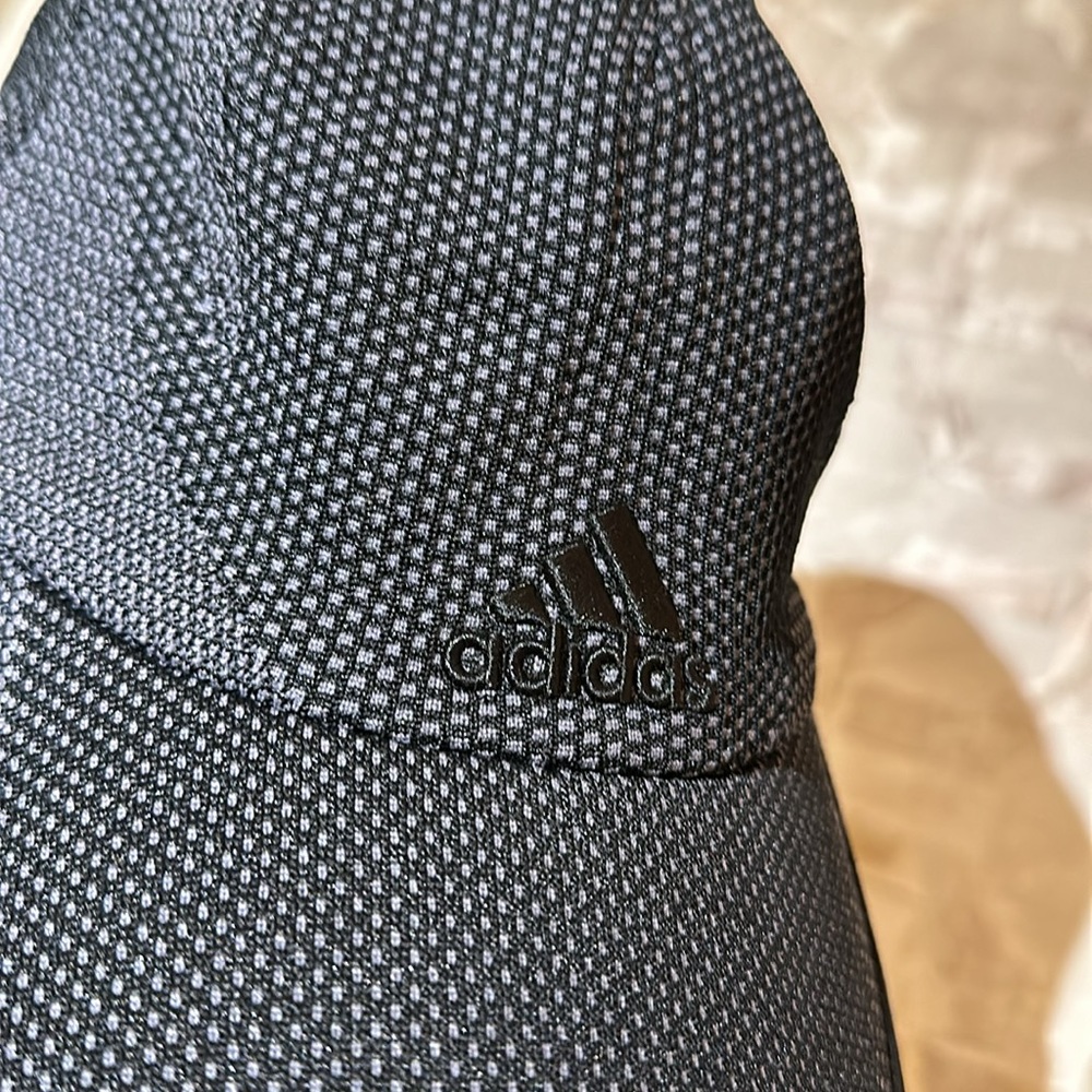 Adidas cap - Picture 4 of 4